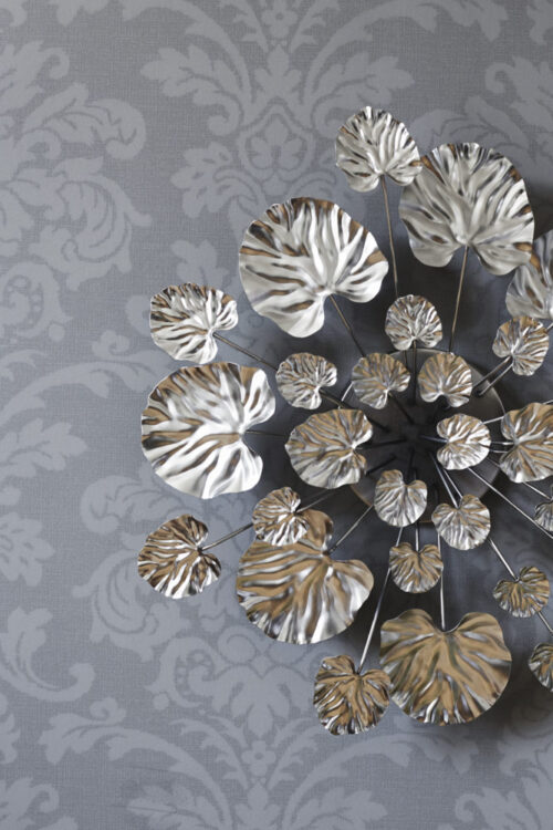 Styling photo of chrome Wall Flower in large